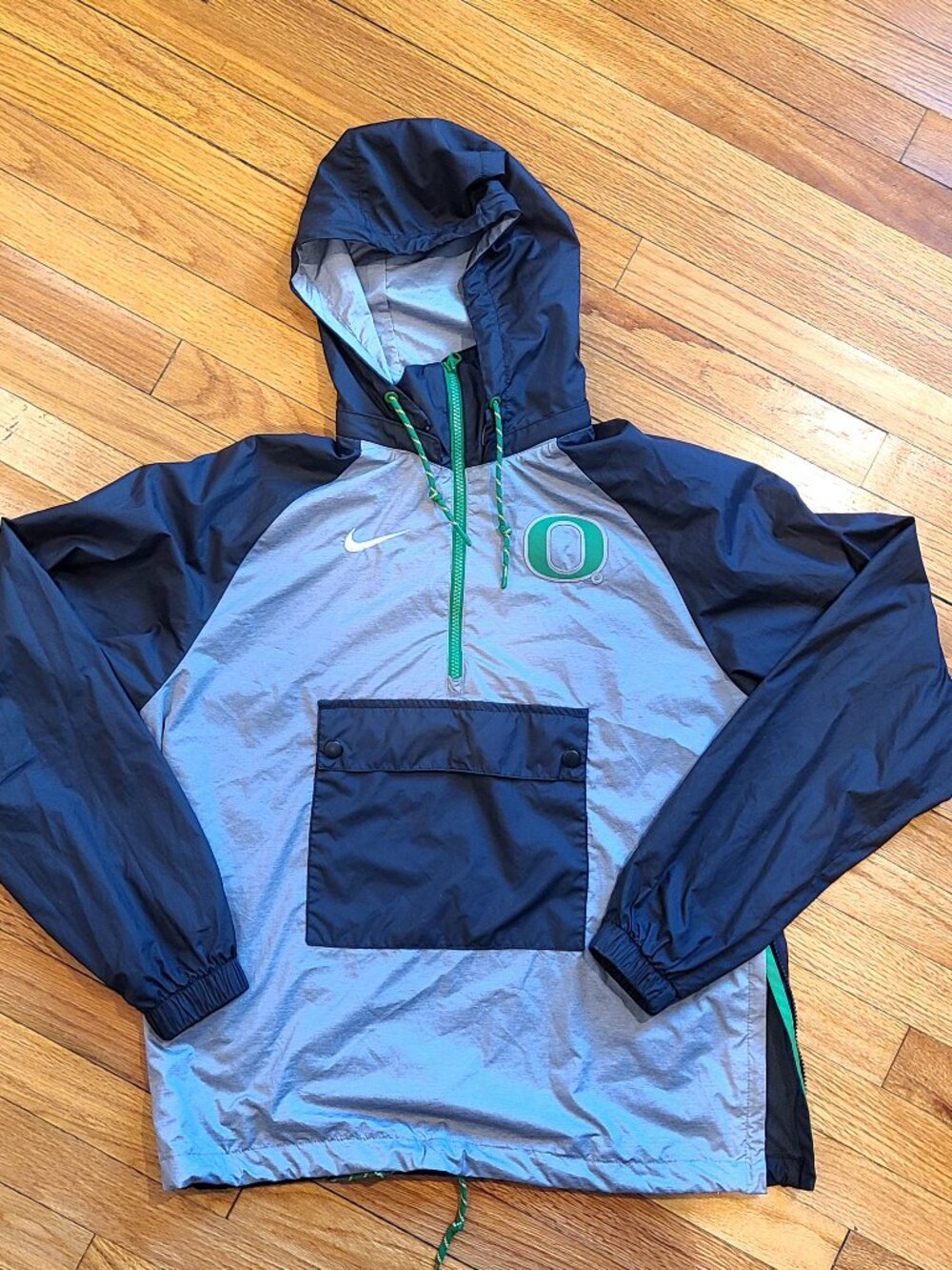 Nike Oregon Ducks Sideline Anorak Half-Zip Windbreaker Jacket Grey Black Green M